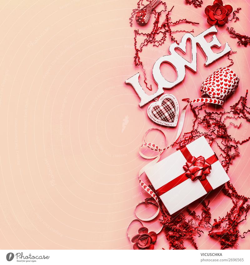 Valentinstag Hintergrund mit Geschenk und Liebe kaufen Stil Design Dekoration & Verzierung Party Veranstaltung Feste & Feiern Schleife Ornament Herz trendy rot