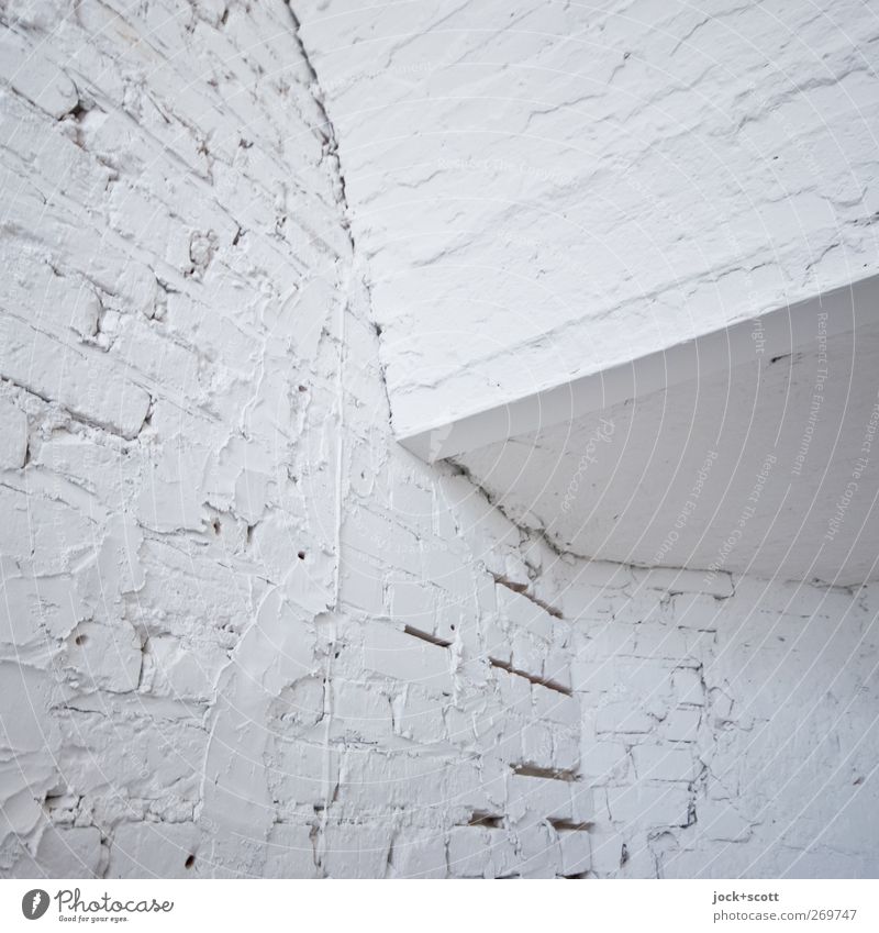 Ich weiß, dass ich nichts weiß weiße Wand Treppenhaus eckig einfach rein Ecke Backstein repariert Fuge Oberflächenstruktur einfarbig minimalistisch