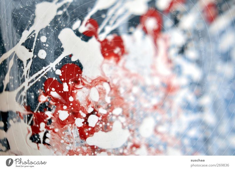kleckse II Kunst Kunstwerk Gemälde blau rot weiß Wassertropfen spritzen Klekse Unschärfe Leinwand Farbstoff Ölfarbe Farbfoto mehrfarbig abstrakt Muster