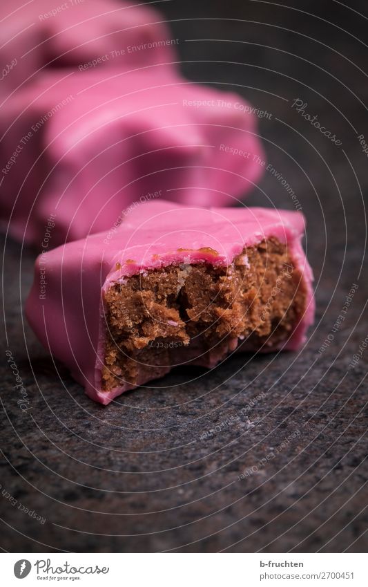 leckere Punschsterne Lebensmittel Dessert Süßwaren Essen Liebe frisch weich rosa Feinschmecker Rum punschkrapfen punschstern Stern (Symbol) Österreich Biss