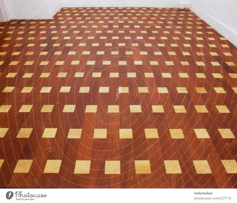 ein schöner Boden Parkett Holz Holzfußboden Bodenbelag Handwerk Holzhandwerk