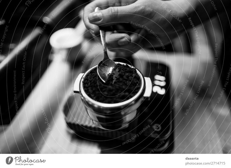 Kaffeegewicht II Getränk Heißgetränk Espresso Löffel Gewicht Lifestyle elegant Stil Design Freude Freizeit & Hobby Abenteuer Freiheit Häusliches Leben Tisch