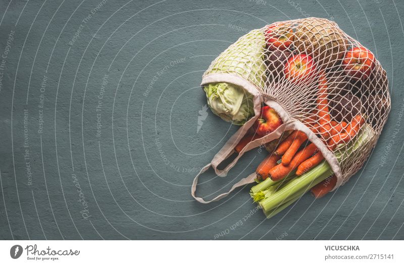 Gemüse und Obst in Zero Waste Einkaufstasche kaufen Design Gesunde Ernährung Umwelt Verpackung Fahne Hintergrundbild Vitamin Ladengeschäft Recycling Null Abfall