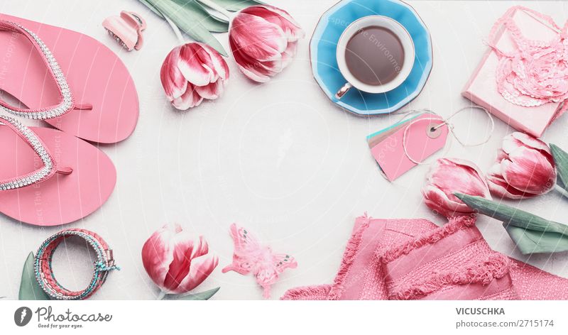 Rosa Frauen Accessoires auf weißem Hintergrund Stil Design Häusliches Leben Feste & Feiern Valentinstag Muttertag Geburtstag feminin Frühling Tulpe Mode