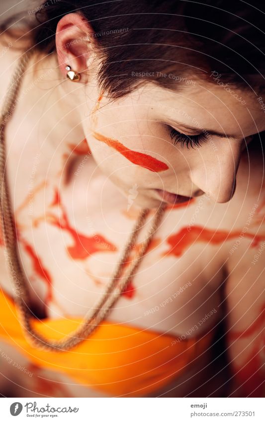 ! androgyn Junge Frau Jugendliche 1 Mensch 18-30 Jahre Erwachsene Bikini außergewöhnlich orange Körpermalerei Kunst Farbfoto Außenaufnahme Tag