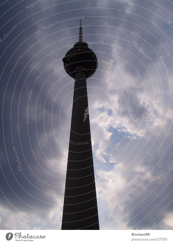 mit Sicherheit Berlin Wolken Architektur Berliner Fernsehturm Himmel Kugel Schatten