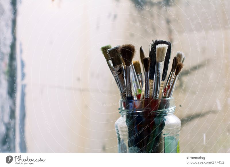 mal mal! Kunst Künstler Maler Farbe Freude Pinsel malen Borsten Behälter u. Gefäße aufbewahren Gemälde gebraucht streichen Farbfoto Gedeckte Farben