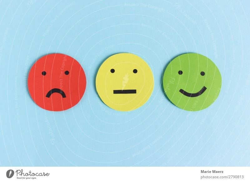 Bewertungen mit Smiley - schlecht, neutral, gut kaufen Zeichen gebrauchen Kommunizieren authentisch positiv blau mehrfarbig Gefühle Stimmung Begeisterung