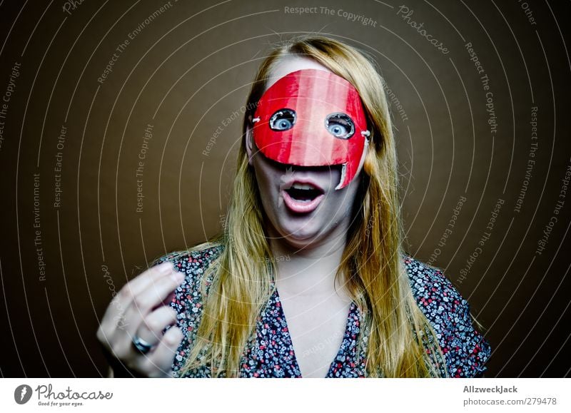 Quotegirl: Mit Fingerspitzengefühl! Lehrer sprechen feminin Junge Frau Jugendliche 1 Mensch 18-30 Jahre Erwachsene Medien Printmedien Neue Medien Internet Maske