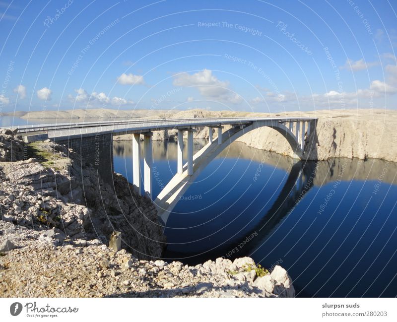 Die Brücke ins Nichts Architektur Natur Landschaft Pflanze Tier Urelemente Sand Wasser Himmel Horizont Sommer Schönes Wetter Felsen Bucht Kroatien Stein
