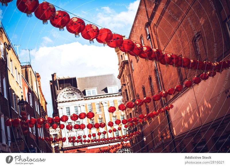 Papierlaternen in Chinatown London Laterne Chinese Stadt Großbritannien erhängen Dekoration & Verzierung rot Licht Orientalisch Lampe Design Straße vereint