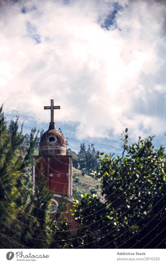 Campo Santo von Yungay und Huascaran Peaks (6768m), Peru, Südamerika huascaran santo huaraz Abenteuer Turm Straße Kathedrale Wege & Pfade Quadrat Latein