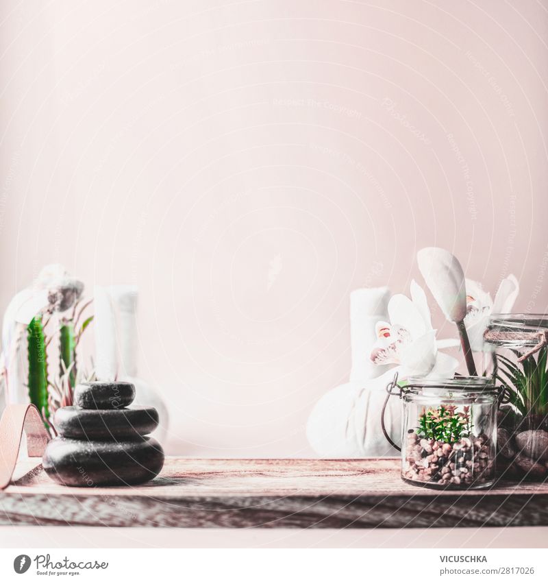Spa Hintergrund mit Zen-Steine Lifestyle Stil Design schön Körperpflege Gesundheit Behandlung Alternativmedizin Wellness Erholung Massage Natur trendy rosa