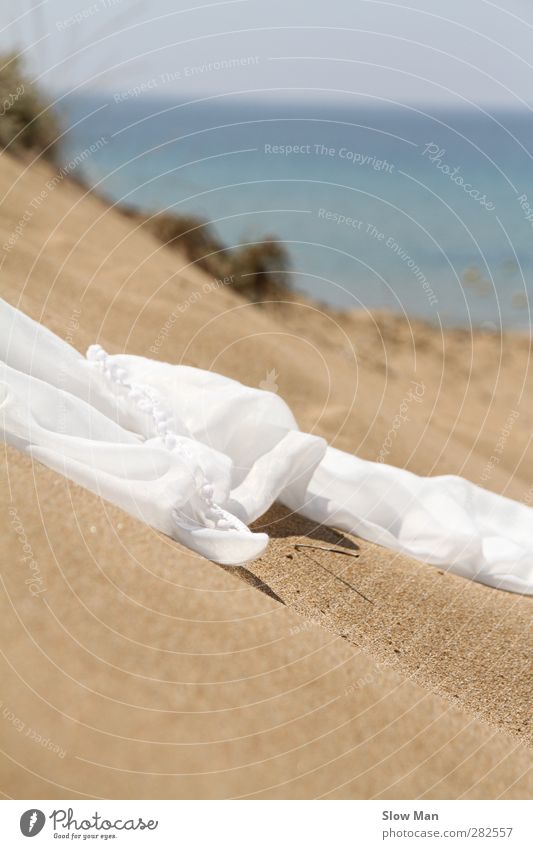 vom Winde... elegant Design Ferien & Urlaub & Reisen Sommerurlaub Strand Sand Wärme See Wüste Mode Stoff Accessoire Schal ästhetisch Warmherzigkeit Liebe