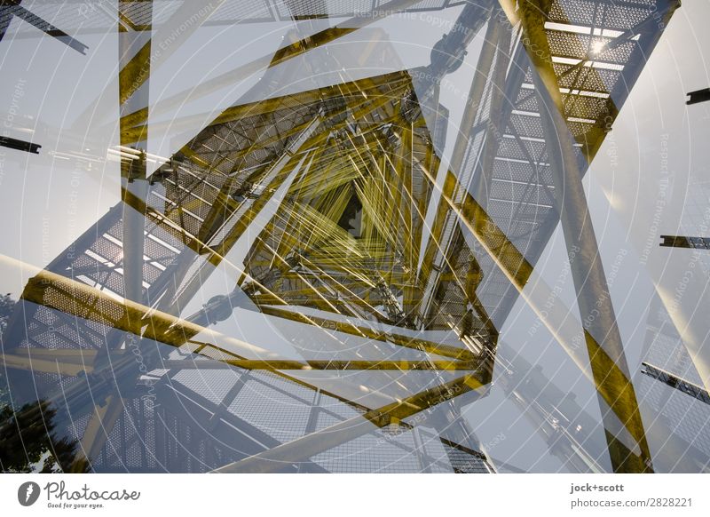 eine Turm Dublette Architektur Metall Linie fantastisch hoch komplex Surrealismus Doppelbelichtung Metallstange Einblick Illusion Reaktionen u. Effekte