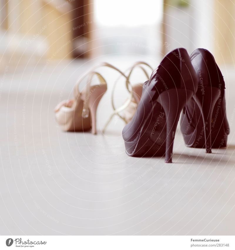 High heels - a perfect companion (II). Mode Schuhe Damenschuhe ästhetisch Lebensfreude Leidenschaft Liebesaffäre Lust Sinnesorgane Erotik feminin Sandale