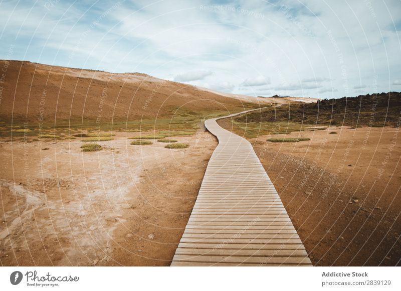 Überdachter Weg im Gelände Landschaft Mývatn Islandia Perspektive Park Natur Ferien & Urlaub & Reisen Freiheit natürlich Panorama (Bildformat) ausleeren Wüste
