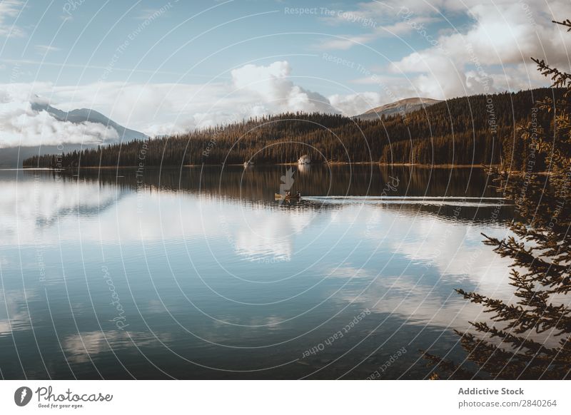 Maligne-See, Alberta, Kanada national Felsen Jasper Park Ferien & Urlaub & Reisen Landschaft Wasser Kanadier Berge u. Gebirge Natur schön Sommer Himmel Wald
