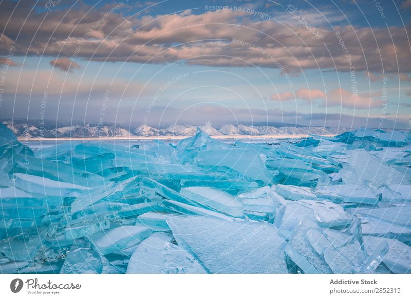 Baikalsee, Sibirien See Eis Winter gefroren Landschaft Russland Arktis blau kalt Himmel Natur Schnee eisig Menschenleer Frost Ferien & Urlaub & Reisen