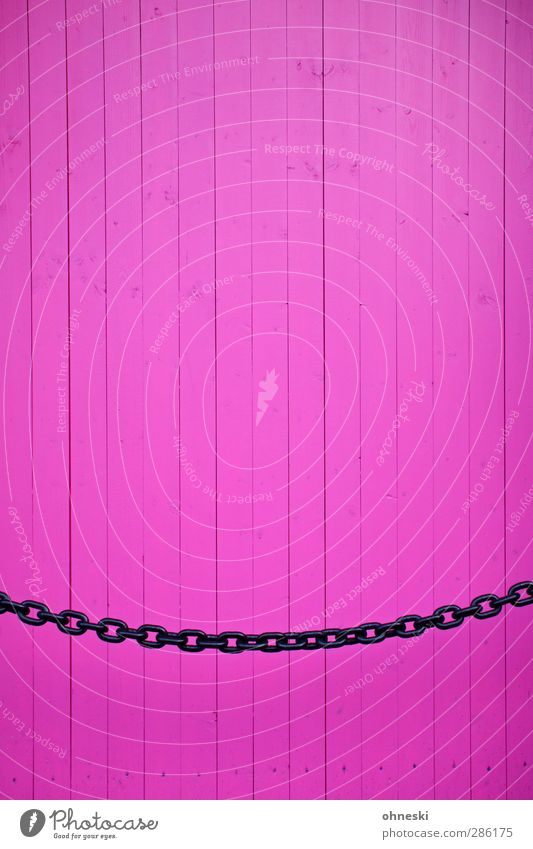 Think Pink Mauer Wand Fassade Kette Holzbrett Bretterzaun Linie rosa Design Barriere Farbfoto mehrfarbig Außenaufnahme abstrakt Muster Strukturen & Formen