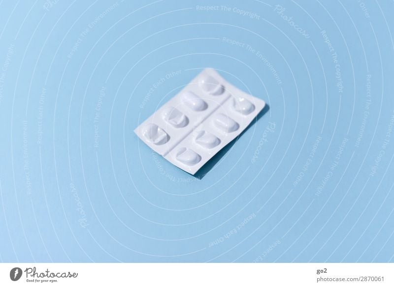 Medikament Gesundheit Gesundheitswesen Behandlung Krankheit Krankenhaus Verpackung Kunststoffverpackung ästhetisch einfach blau weiß Tablette Farbfoto