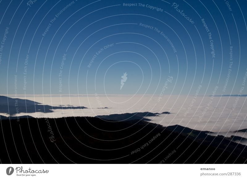 An der Nebelmeerküste Umwelt Natur Landschaft Pflanze Luft Himmel Wolken Horizont Sonne Herbst Klima Wetter Hügel Berge u. Gebirge hoch kalt blau Inversion