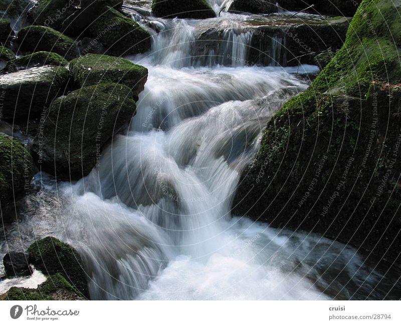 Geisterwasser Bach Wildbach Wasser Fluss Wasserfall Stein