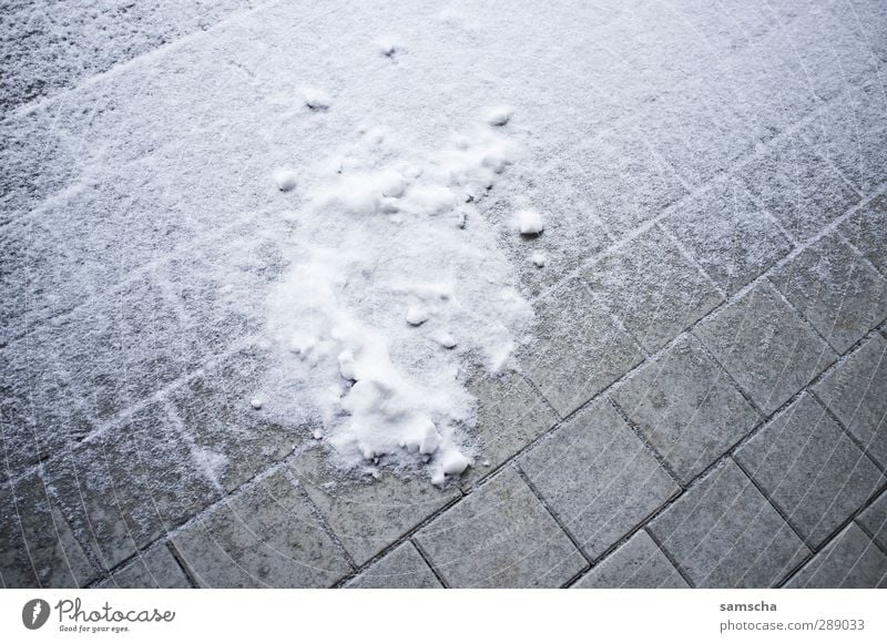 Zuckerguss Winter Klima Eis Frost Schnee Schneefall Stadt Platz Terrasse Wege & Pfade kalt Schneedecke Schneesturm weiß Bodenplatten Bodenbelag Kaltfront