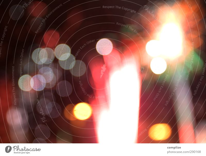 Rakete Nachtleben Entertainment Feste & Feiern Silvester u. Neujahr Veranstaltung schön Unschärfe Farbfoto Außenaufnahme Experiment Menschenleer Kunstlicht