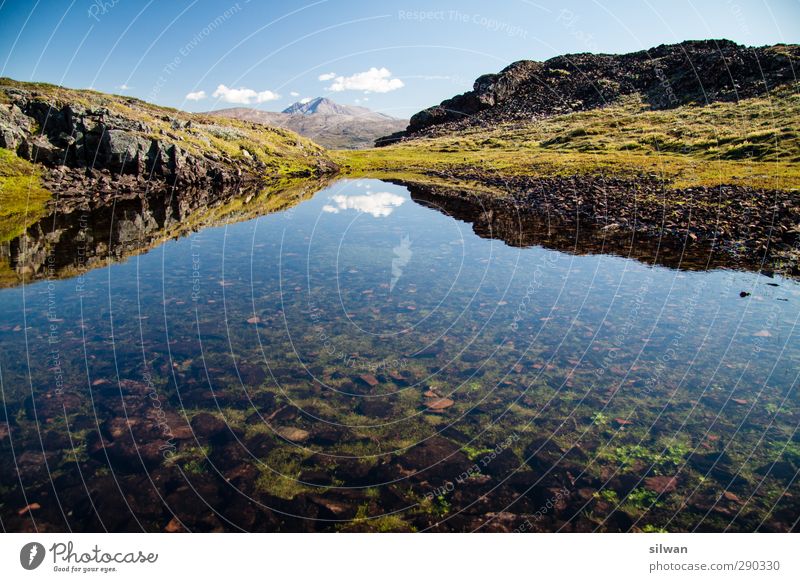 Green(mirror #I)land Landschaft Wasser Himmel Wolken Horizont Herbst Schönes Wetter Gipfel Teich Unendlichkeit schön Grönland Klarheit Reflexion & Spiegelung