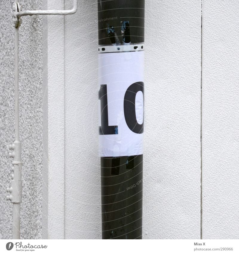 10 Zeichen Schriftzeichen Schilder & Markierungen weiß Problemlösung Klarsichthülle Folie Rohrleitung Hausnummer Wand Ziffern & Zahlen improvisieren Klebeband