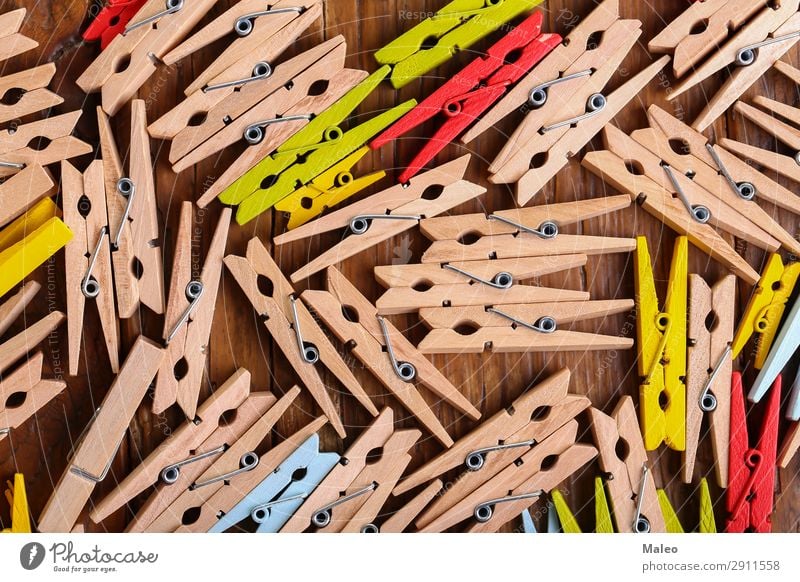 Wäscheklammern Schelle Werkzeug Holz Hintergrundbild Klammer Haushalt Haushaltsführung Dinge Wäscheleine aufhängen Haken verteilt klein Tisch Detailaufnahme
