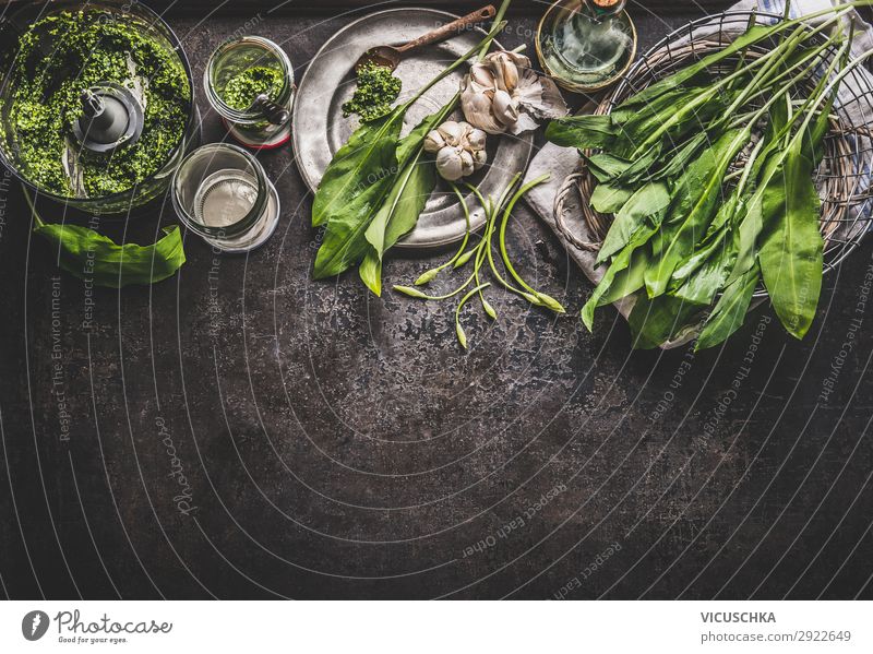 Bärlauch Pesto Zutaten Lebensmittel Kräuter & Gewürze Öl Ernährung Bioprodukte Vegetarische Ernährung Diät Geschirr Stil Design Gesunde Ernährung Tisch