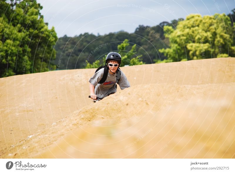 Down Under Freizeit & Hobby Fahrradfahren BMX Junge 8-13 Jahre Kindheit Wolkenloser Himmel Queensland T-Shirt Sonnenbrille Rucksack Fahrradhelm sportlich Sport