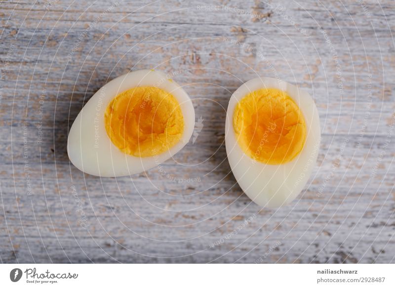 Wachtelei Lebensmittel Ei Ernährung Frühstück Bioprodukte Diät Holz einfach frisch Gesundheit lecker natürlich gelb grau Farbe genießen Kraft Farbfoto
