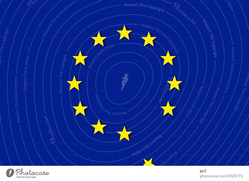 Europa Zeichen Fahne Stern (Symbol) blau gelb Zukunftsangst chaotisch Ende bedrohlich Gesellschaft (Soziologie) Krise Misserfolg Politik & Staat