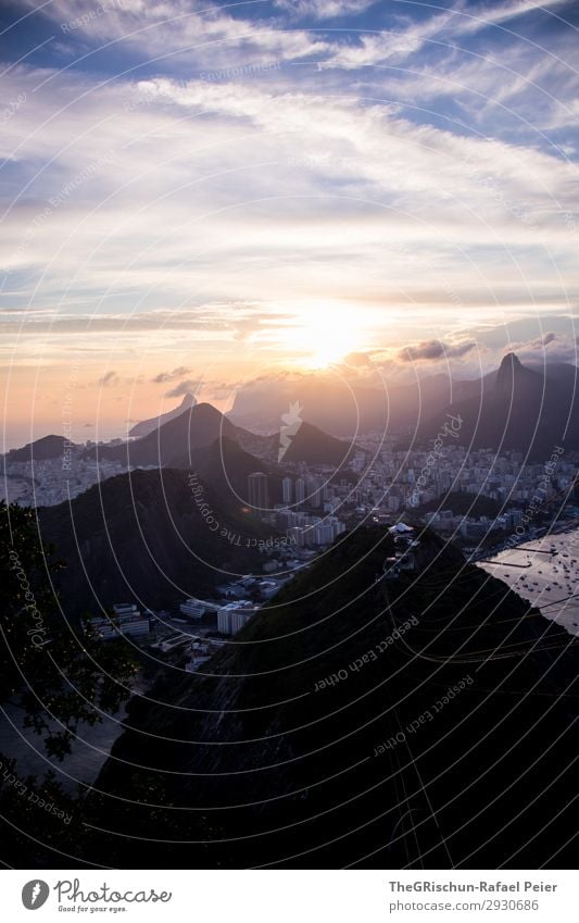 Zuckerberge Umwelt Natur blau gelb gold violett schwarz Wolken Berge u. Gebirge Sonnenuntergang Gegenlicht Stadt Großstadt Rio de Janeiro Brasilien Haus