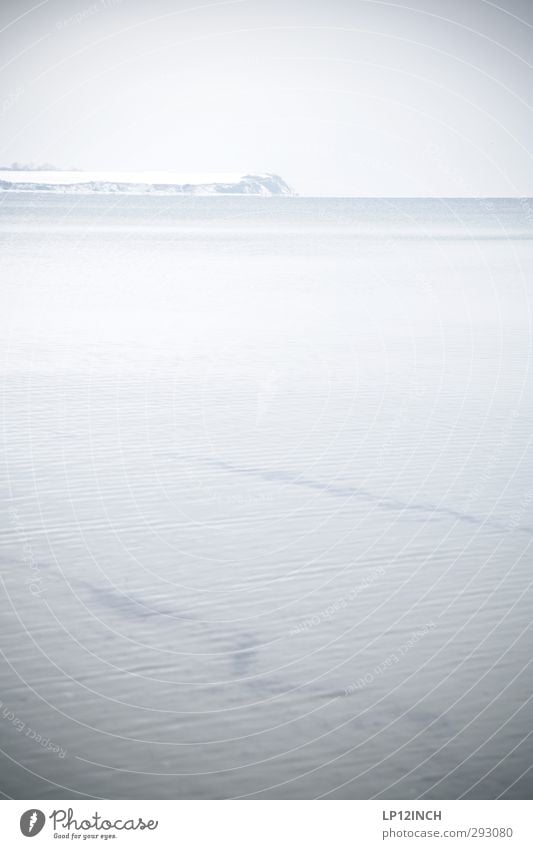 bOLteNHagEn. Erholung ruhig Kur Tourismus Strand Meer Winter Schnee Winterurlaub Umwelt Natur Landschaft Wasser schlechtes Wetter Eis Frost Hügel Felsen Ostsee