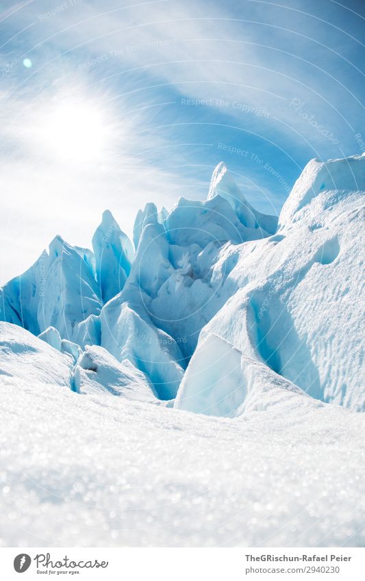 Gletscher-Skulpturen Natur blau türkis weiß Schnee Eis Kontrast Licht Schatten Wolken Perito Moreno Gletscher Argentinien el calafate Farbfoto Außenaufnahme