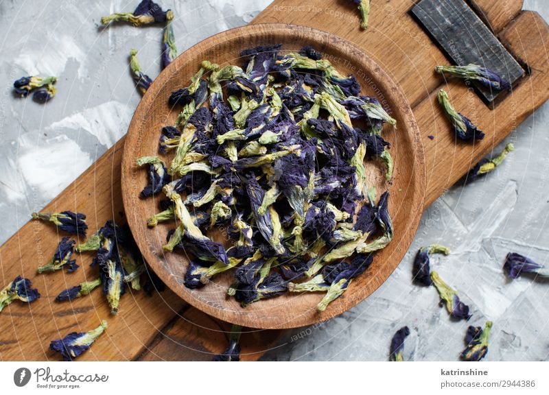 Getrocknete blaue Schmetterlingserbsenblüten Vegetarische Ernährung Tee Teller Schalen & Schüsseln Blume Holz natürlich blaues Streichholz Trockenblumen