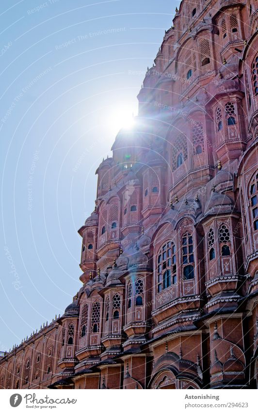Palast der Winde Jaipur Indien Asien Stadt Altstadt Haus Burg oder Schloss Bauwerk Gebäude Architektur Mauer Wand Fassade Fenster Sehenswürdigkeit Wahrzeichen