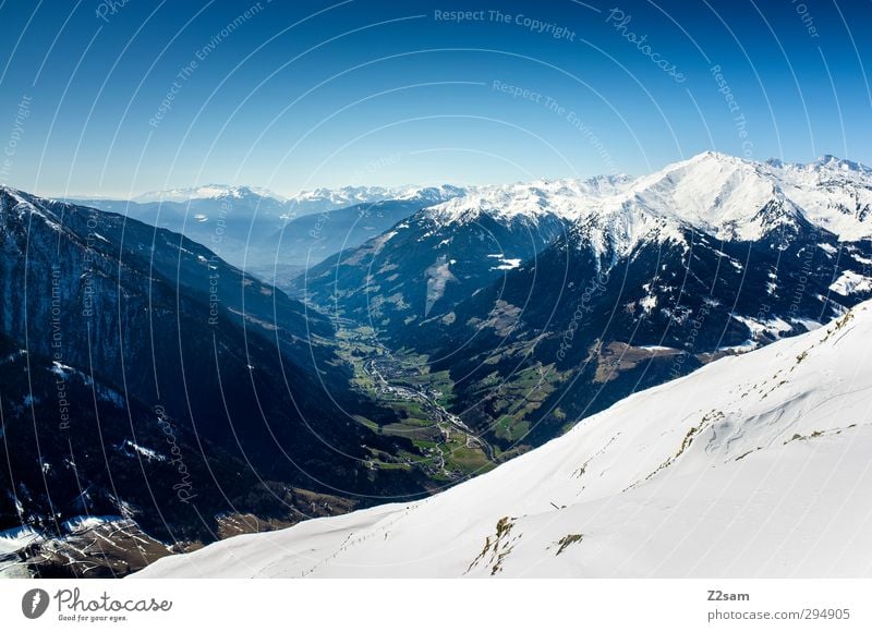 Passeiertal Natur Landschaft Wolkenloser Himmel Winter Schnee Alpen Berge u. Gebirge Gipfel gigantisch Unendlichkeit hoch kalt oben blau braun grün Freiheit