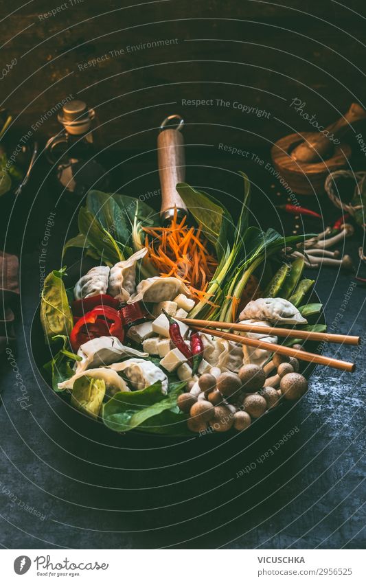 Geschmackvoller Asiatische Eintopf Lebensmittel Gemüse Suppe Ernährung Mittagessen Abendessen Bioprodukte Vegetarische Ernährung Diät Slowfood Asiatische Küche