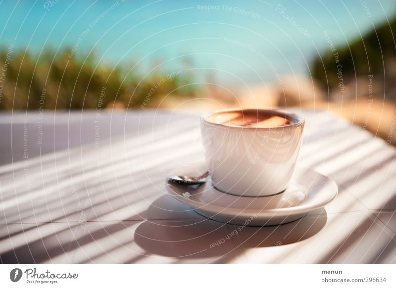 Strandkaffee Kaffeetrinken Getränk Erfrischungsgetränk Heißgetränk Espresso Lifestyle Gesunde Ernährung Ferien & Urlaub & Reisen Strandbar Natur Sommer
