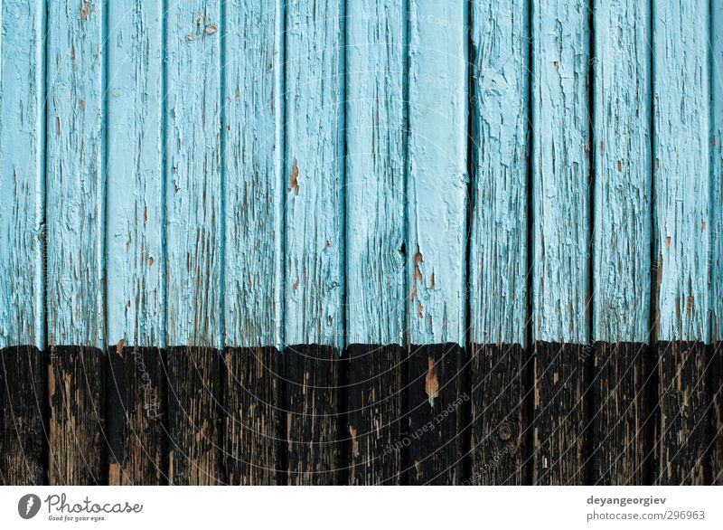 Alter Lackriss auf alten Platten Mauer Wand Holz dreckig blau grün weiß Konsistenz Farbe Hintergrund hölzern Holzplatte verwittert rau Grunge Riss texturiert