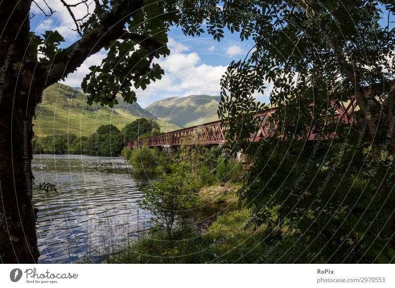 Railway bridge in the scottish highlands. Lifestyle Angeln Ferien & Urlaub & Reisen Tourismus Ausflug Abenteuer Freiheit Sightseeing wandern Umwelt Natur