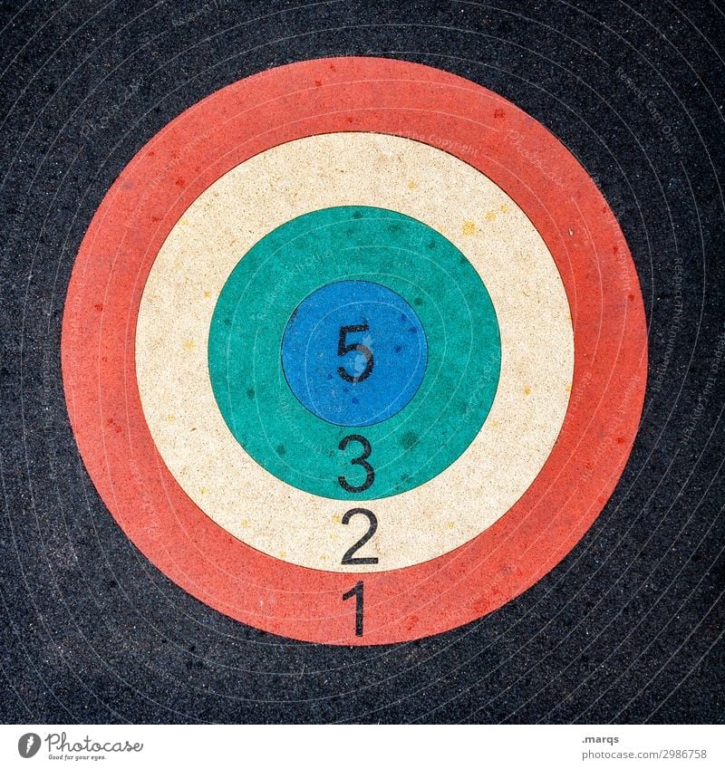 Das Ziel vor Augen Erfolg Bogensport Sportveranstaltung Kreis Ziffern & Zahlen blau gelb grün rot schwarz silber Sardinien 5 3 2 1 Farbfoto