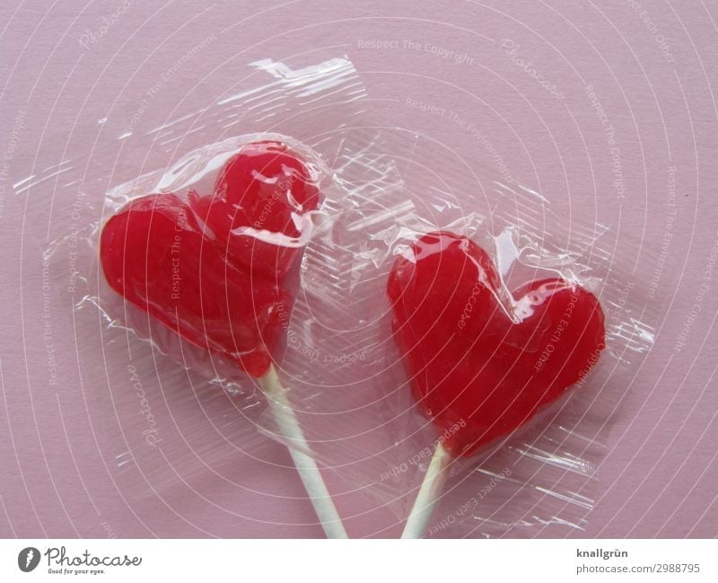 Just the two of us Lebensmittel Süßwaren Dauerlutscher Lollipop Ernährung Herz Liebe süß rosa rot weiß Gefühle Glück Frühlingsgefühle Sympathie Freundschaft