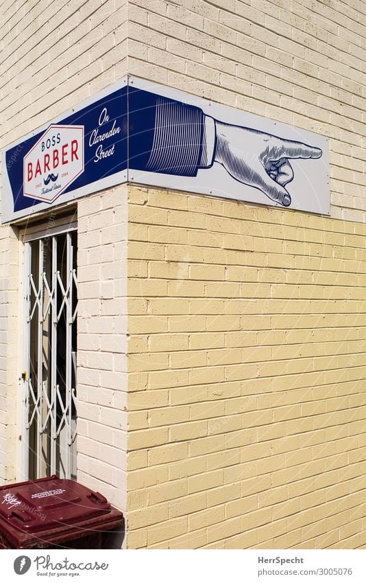 Barber Shop this way... Stil Körperpflege Haare & Frisuren Melbourne Mauer Wand Zeichen Schriftzeichen Schilder & Markierungen trendy Stadt gelb Friseursalon