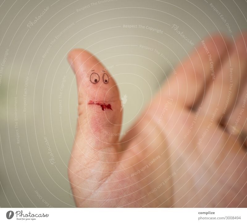 Kleine Verletzung Stil Gesundheit Gesundheitswesen Krankenpflege Krankheit Mensch Auge Hand Finger Schmerz Schlag Wunde Schnittwunde Comic Smiley Gesicht